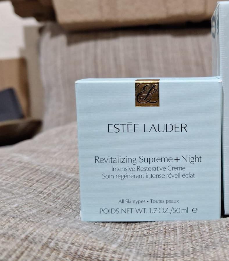 Estée Lauder Revitalizing Supreme+ Night Intensive Restorative Creme | All Skin Types | 1.7 oz / 50 mL